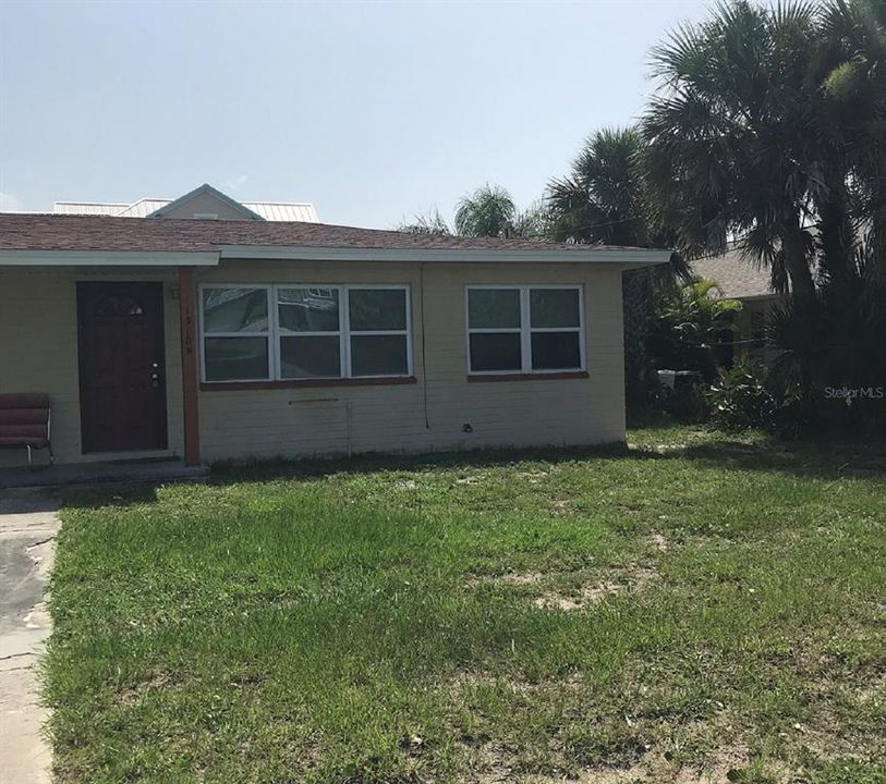 Recently Rented: $1,095 (2 beds, 1 baths, 702 Square Feet)