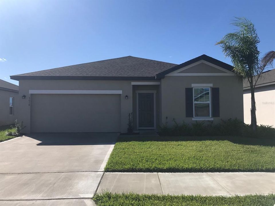 Recently Rented: $1,750 (3 beds, 2 baths, 1589 Square Feet)