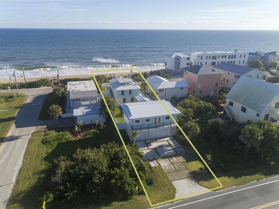 Vendido Recientemente: $1,200,000 (5 camas, 4 baños, 2622 Pies cuadrados)