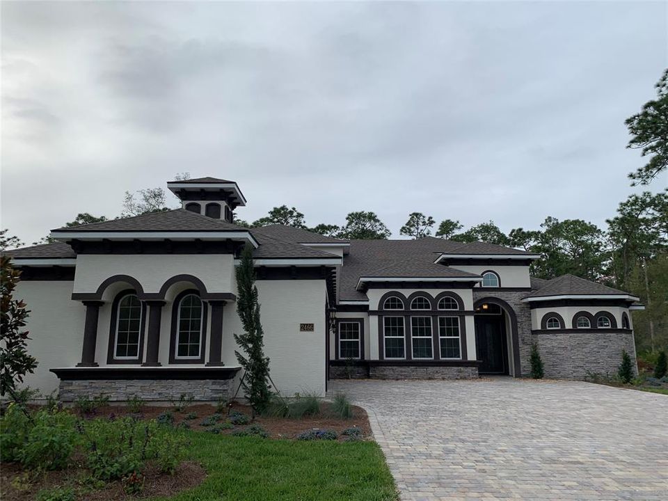 Recently Sold: $1,059,400 (5 beds, 4 baths, 5289 Square Feet)