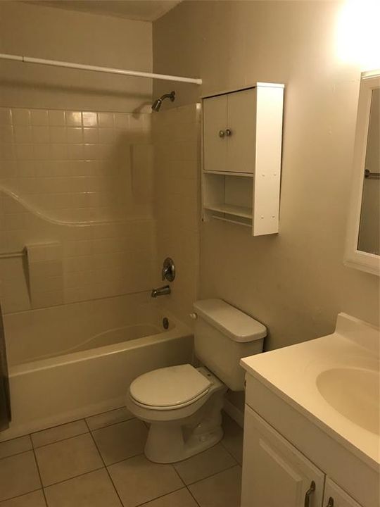 Недавно арендовано: $800 (2 спален, 1 ванн, 912 Квадратных фут)