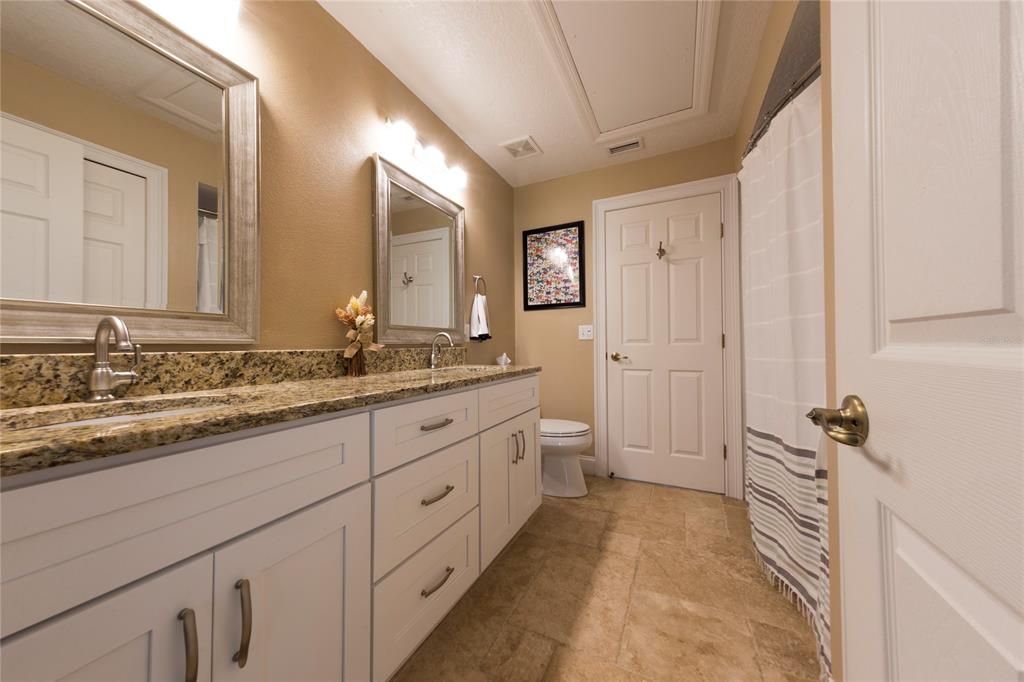 Dual vanity guest bathroom