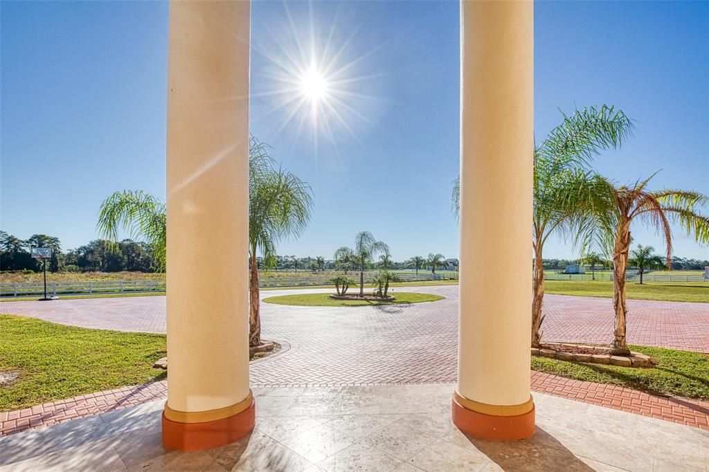 Recently Sold: $2,399,000 (6 beds, 12 baths, 9251 Square Feet)