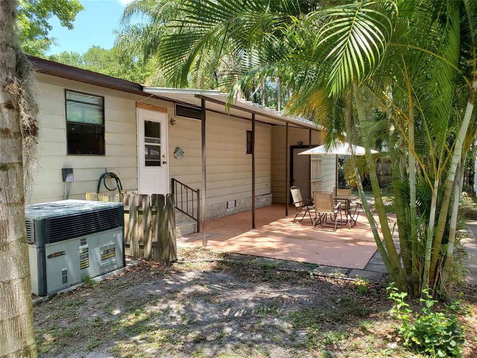 Recently Sold: $90,000 (2 beds, 2 baths, 1056 Square Feet)