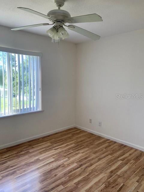 Recently Rented: $975 (2 beds, 1 baths, 800 Square Feet)