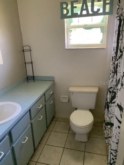 Recently Sold: $139,500 (2 beds, 1 baths, 936 Square Feet)