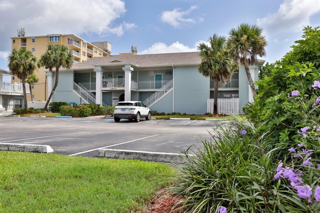 Recently Sold: $99,999 (2 beds, 2 baths, 672 Square Feet)