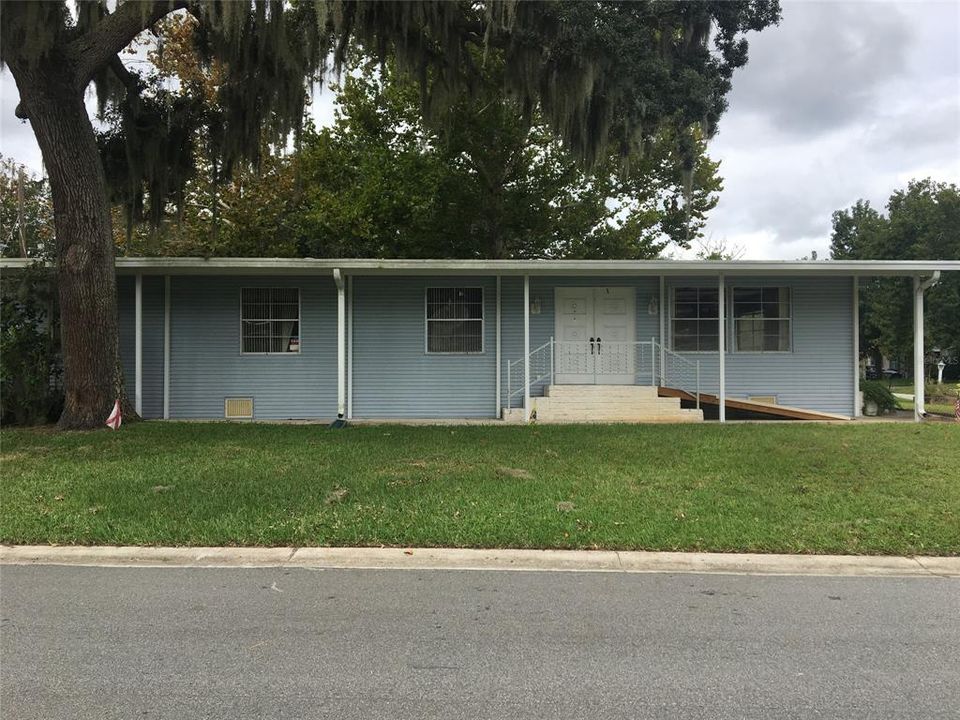 Recently Sold: $105,000 (2 beds, 2 baths, 1344 Square Feet)