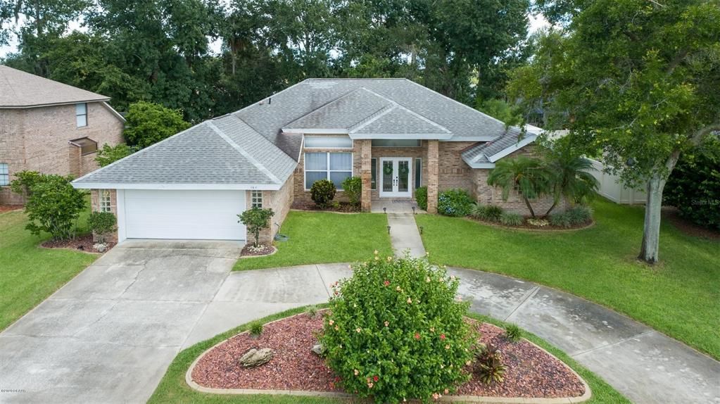 Recently Sold: $379,900 (4 beds, 3 baths, 2296 Square Feet)