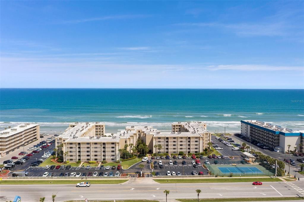 最近售出: $264,250 (1 贝兹, 1 浴室, 766 平方英尺)