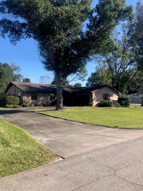 Recently Sold: $150,000 (3 beds, 2 baths, 1787 Square Feet)