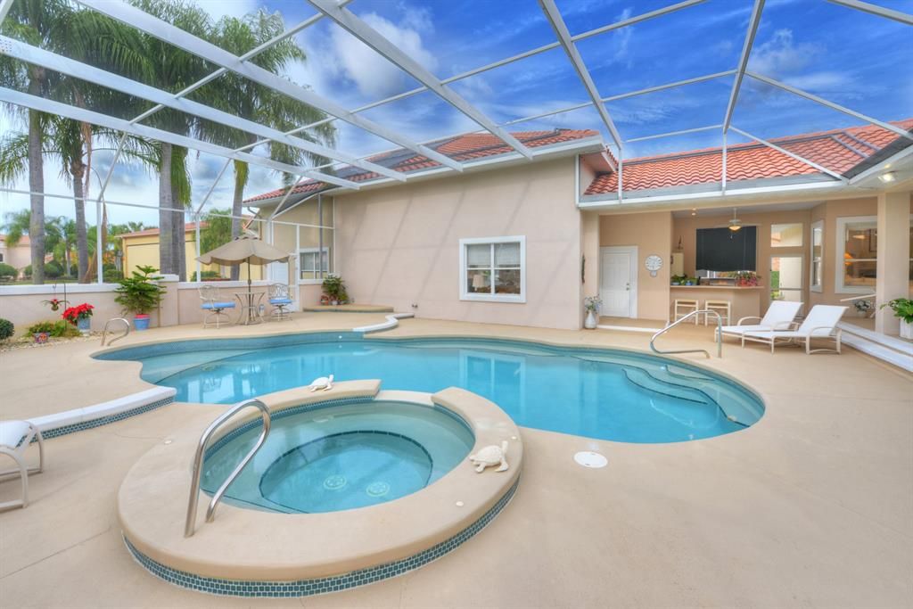 Recently Sold: $1,050,000 (3 beds, 3 baths, 3298 Square Feet)