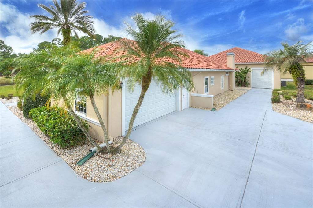 Recently Sold: $1,050,000 (3 beds, 3 baths, 3298 Square Feet)