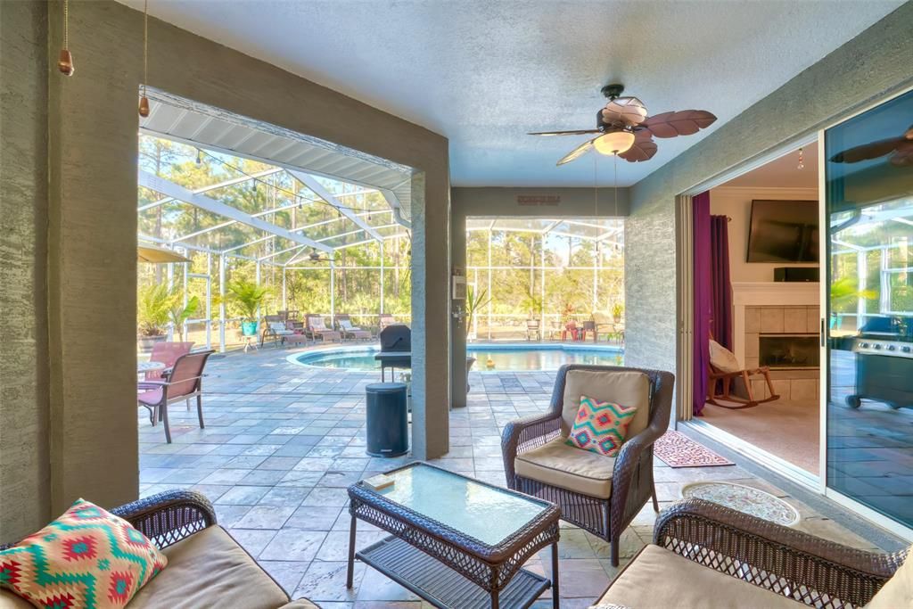 Recently Sold: $575,000 (4 beds, 2 baths, 2645 Square Feet)