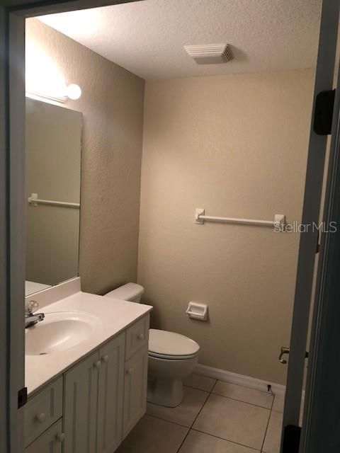 Recently Rented: $1,350 (2 beds, 2 baths, 1085 Square Feet)