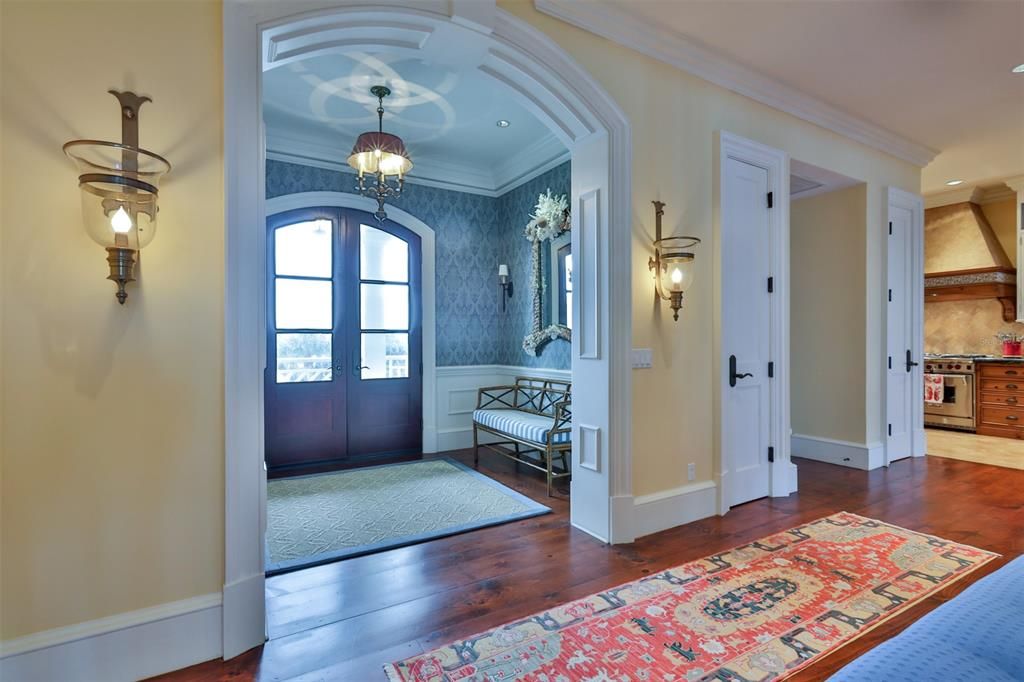 Recently Sold: $3,300,000 (3 beds, 4 baths, 4122 Square Feet)