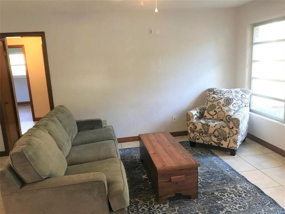 Recently Rented: $1,395 (2 beds, 2 baths, 1363 Square Feet)