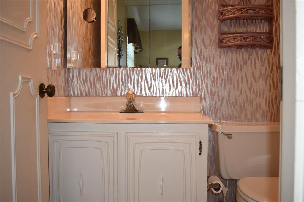 For Rent: $3,200 (2 beds, 2 baths, 1141 Square Feet)
