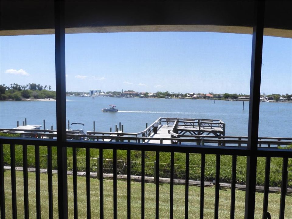 Magnificent views of the river boating action & dolphins playing & sunsets from your balcony.