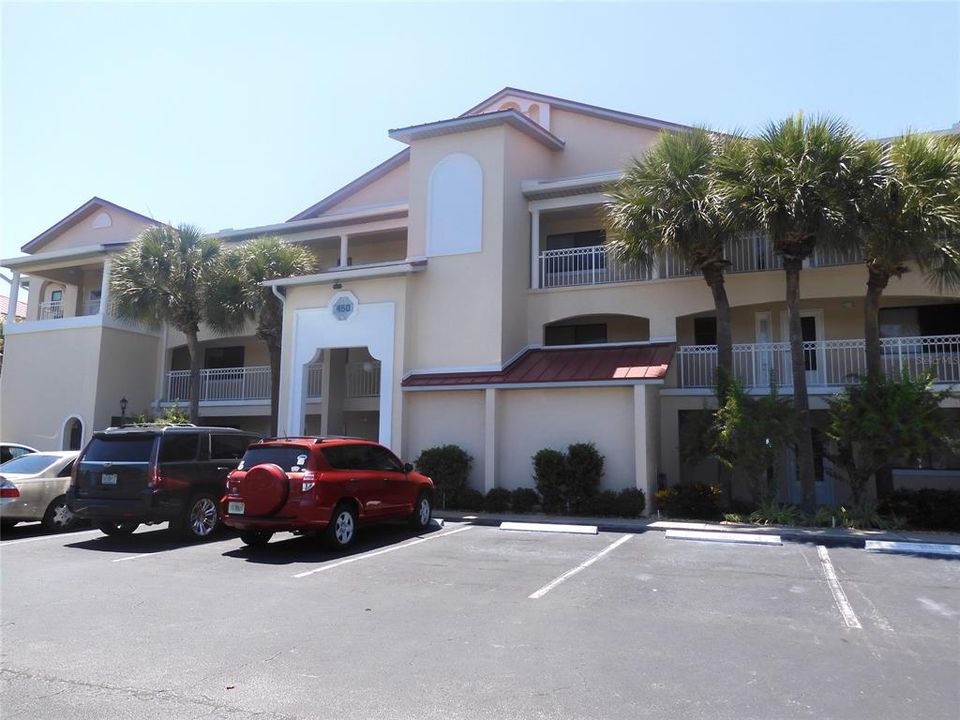 Recently Sold: $390,000 (2 beds, 2 baths, 1120 Square Feet)