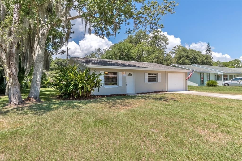 Recently Sold: $222,000 (3 beds, 1 baths, 1064 Square Feet)