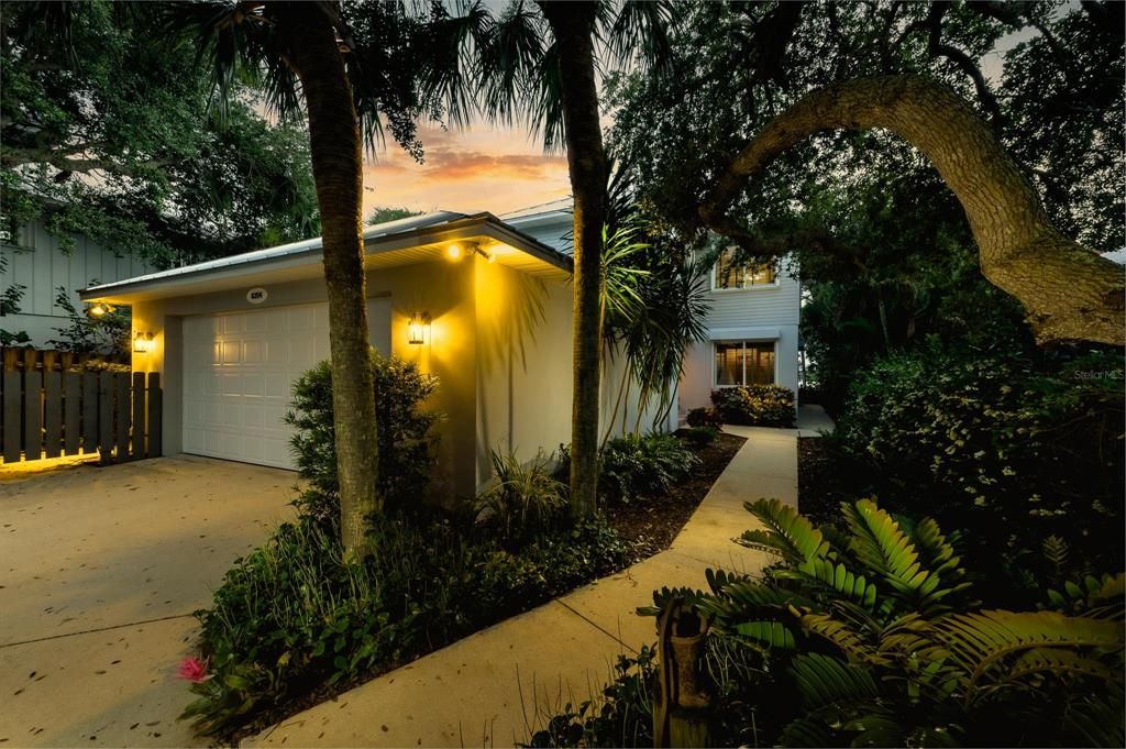 Vendido Recientemente: $1,195,000 (3 camas, 3 baños, 2948 Pies cuadrados)
