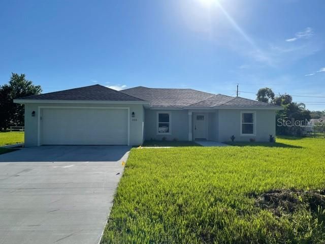 Recently Sold: $320,000 (3 beds, 2 baths, 1818 Square Feet)
