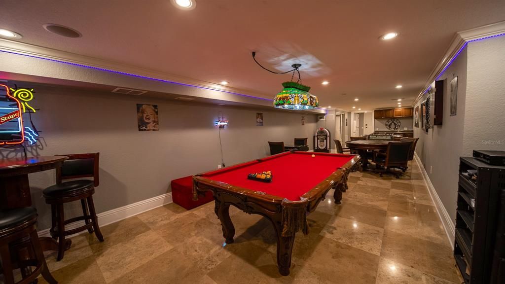 PERFECT PLACE TO PLAY BILLIARDS OR CARDS