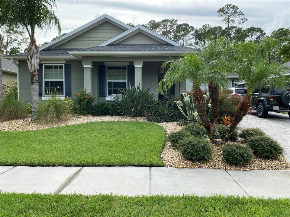 Vendido Recientemente: $569,900 (4 camas, 2 baños, 2185 Pies cuadrados)