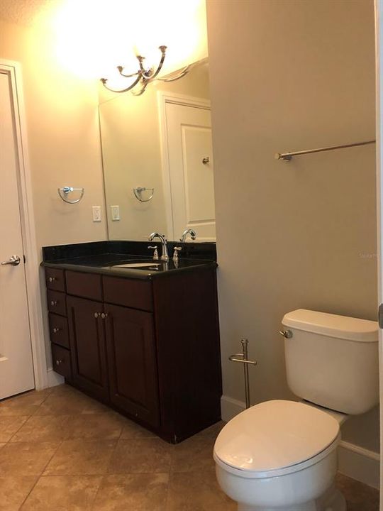 Recently Sold: $201,000 (1 beds, 1 baths, 644 Square Feet)