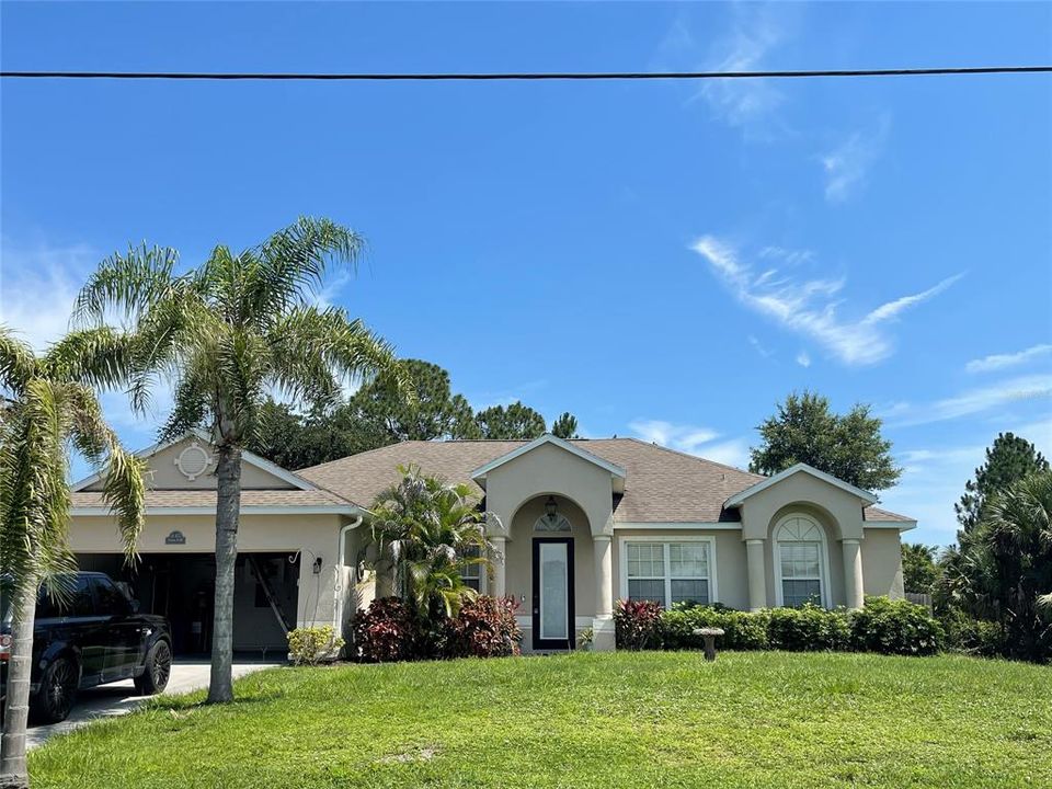 Recently Sold: $520,000 (3 beds, 2 baths, 2007 Square Feet)