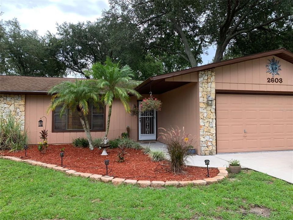 Recently Sold: $250,000 (3 beds, 2 baths, 1380 Square Feet)