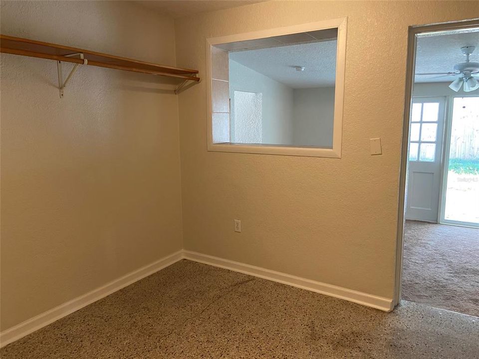 Recently Rented: $2,300 (3 beds, 2 baths, 1512 Square Feet)