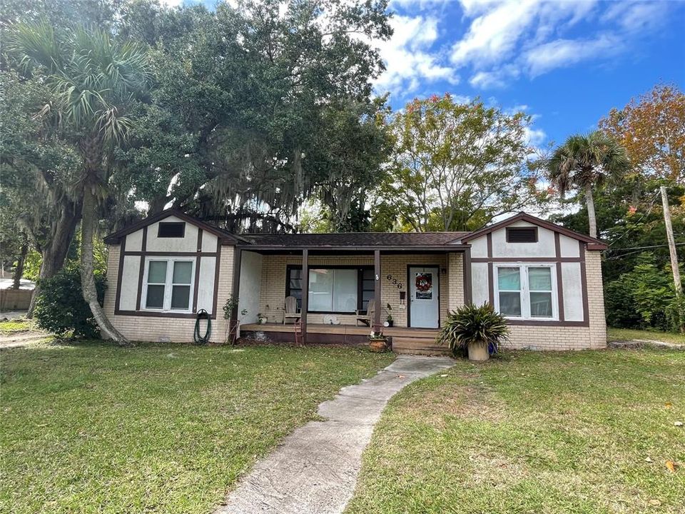 Recently Sold: $400,000 (5 beds, 3 baths, 3140 Square Feet)