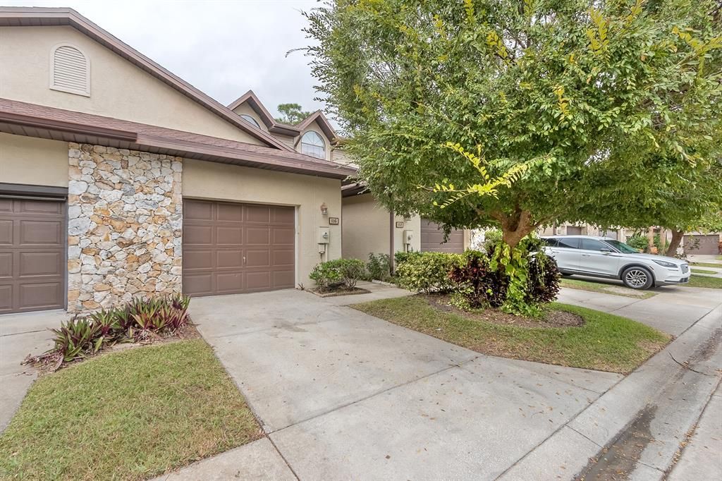 Recently Sold: $200,000 (2 beds, 2 baths, 1238 Square Feet)