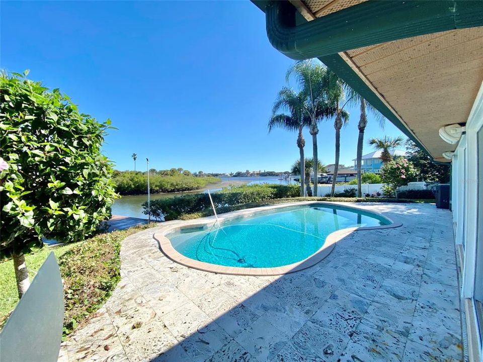 Recently Sold: $1,590,000 (4 beds, 3 baths, 2317 Square Feet)