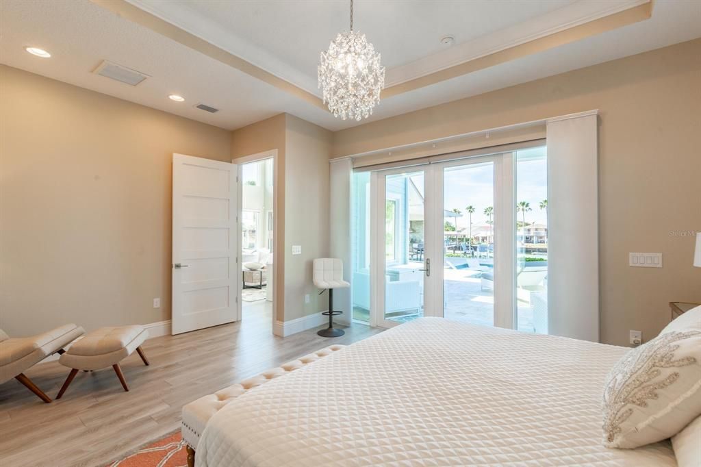 Recently Sold: $3,300,000 (4 beds, 5 baths, 3203 Square Feet)