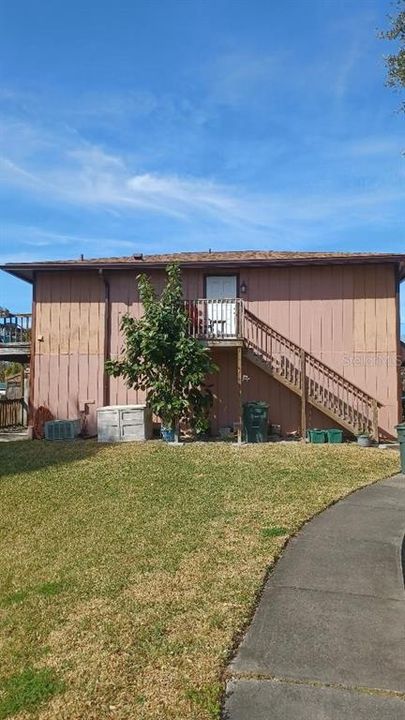 Recently Sold: $105,000 (2 beds, 1 baths, 936 Square Feet)