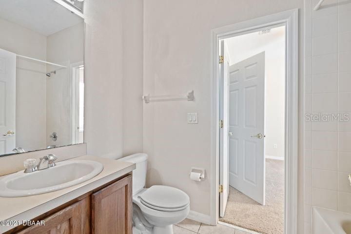 最近租的: $2,250 (4 贝兹, 3 浴室, 1405 平方英尺)