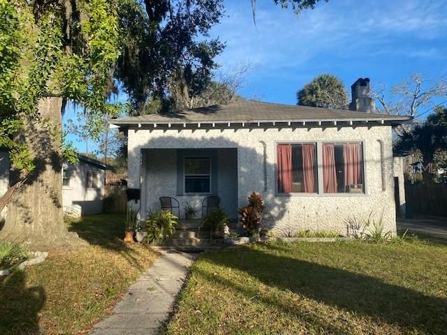 Recently Sold: $100,000 (2 beds, 1 baths, 1054 Square Feet)