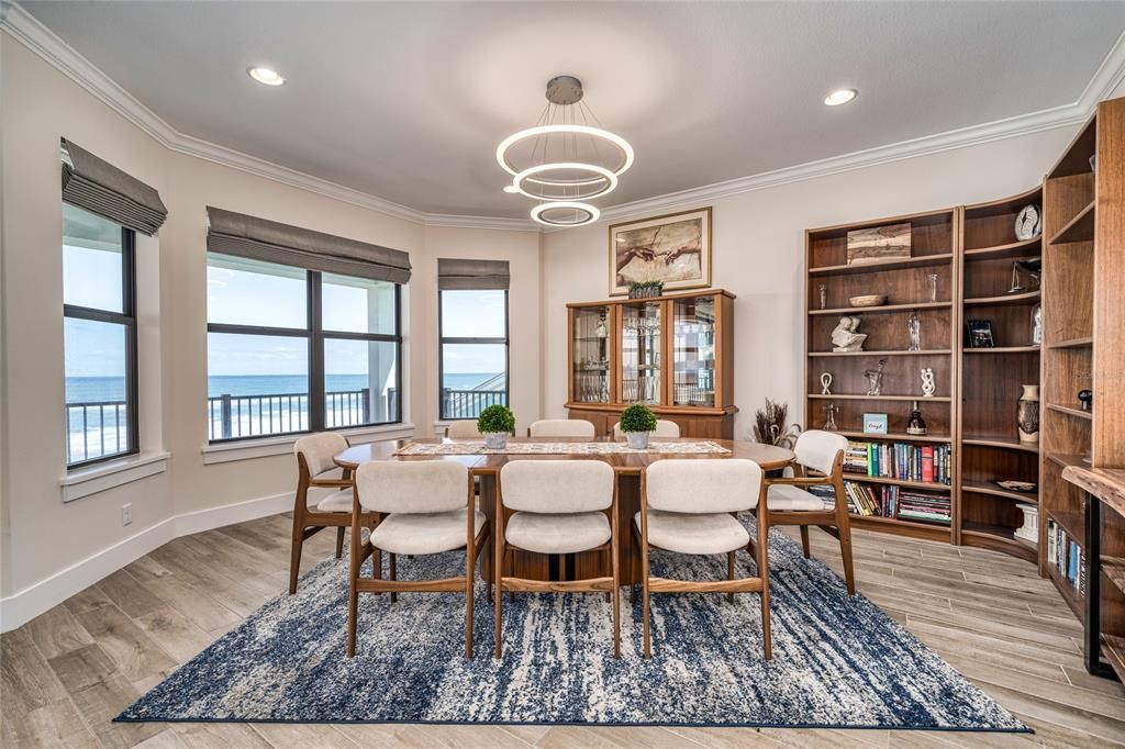 Recently Sold: $2,995,000 (4 beds, 3 baths, 3579 Square Feet)