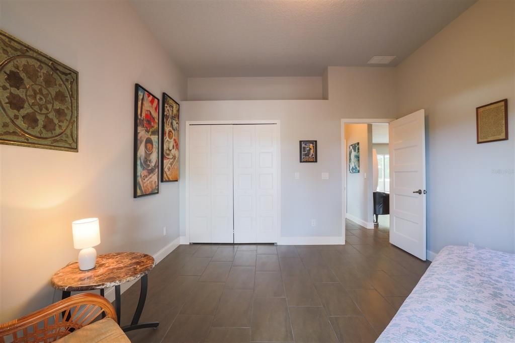 Recently Sold: $585,000 (3 beds, 2 baths, 2233 Square Feet)