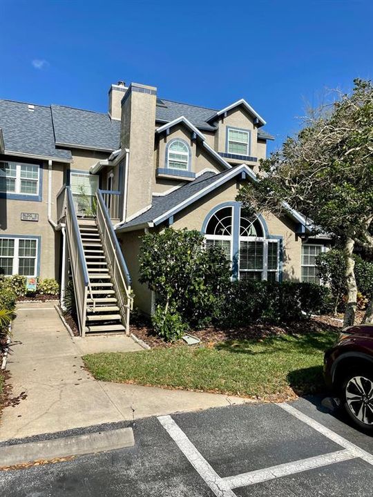 Recently Sold: $371,000 (3 beds, 2 baths, 1167 Square Feet)