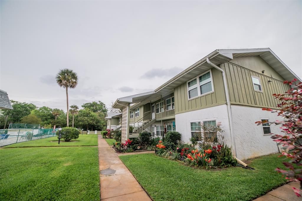 Recently Sold: $135,000 (2 beds, 1 baths, 784 Square Feet)