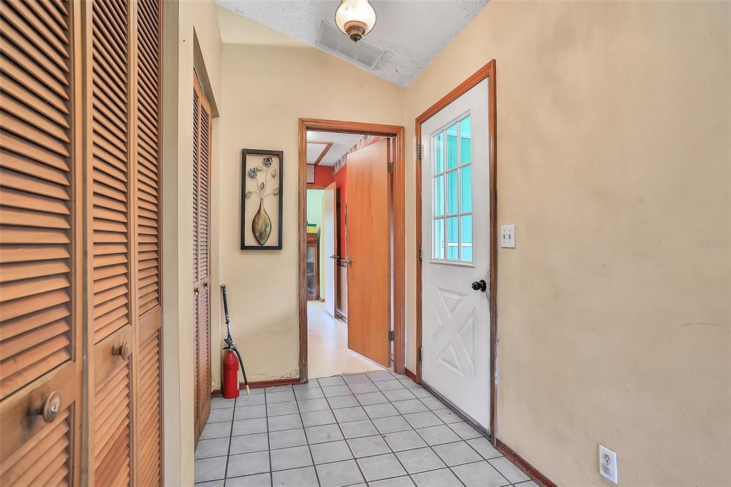 Recently Sold: $450,000 (3 beds, 3 baths, 2312 Square Feet)