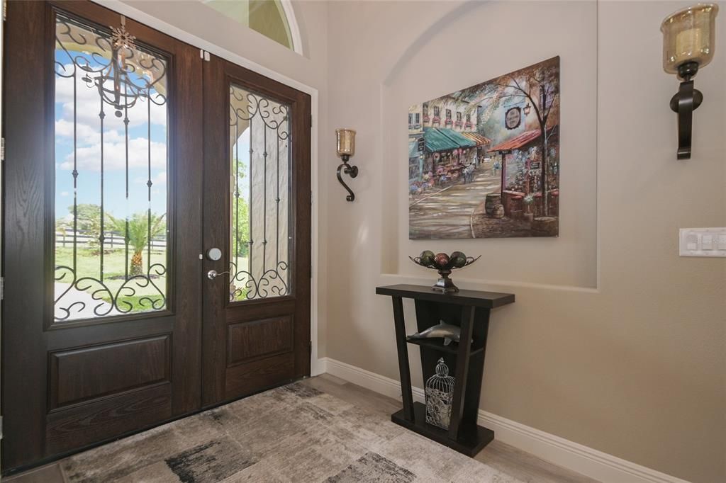 Recently Sold: $1,650,000 (5 beds, 3 baths, 3316 Square Feet)