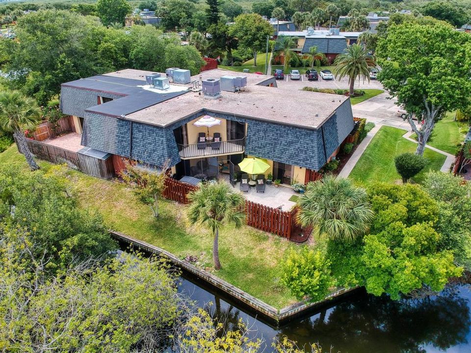 Recently Sold: $399,999 (3 beds, 2 baths, 1736 Square Feet)