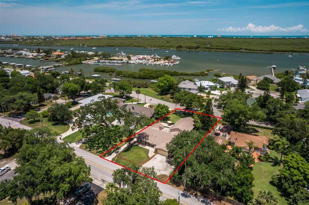 Recently Sold: $1,250,000 (4 beds, 4 baths, 3787 Square Feet)