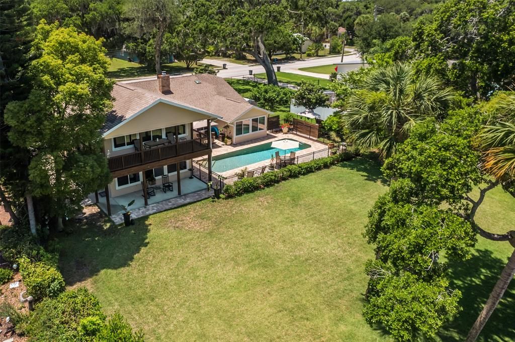 Recently Sold: $1,250,000 (4 beds, 4 baths, 3787 Square Feet)