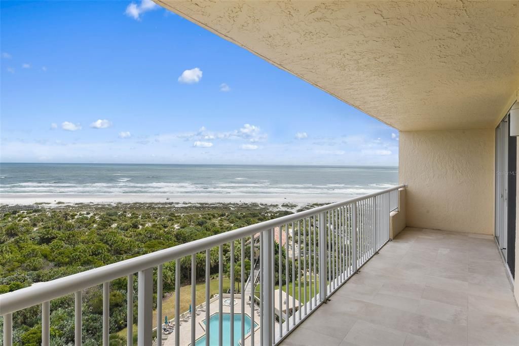 Recently Sold: $1,150,000 (2 beds, 2 baths, 1489 Square Feet)